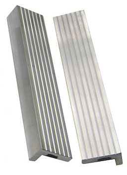 Obrázek pro produkt MCL 100 H vložka na čelisti svěráku YORK - ALU ( pro šířku čelistí 100mm )