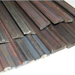 Obrázek pro produkt MetalCraft MCNS090 14mm x 4mm x 1m zvýšená středová profilová lišta (tmavá ocel válcovaná za tepla)